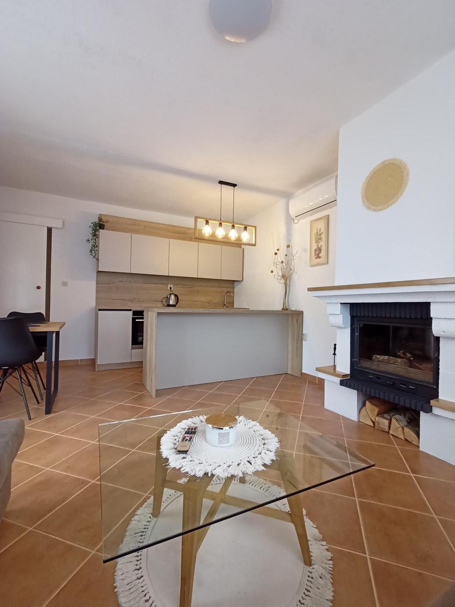 Village Apartment Zagvozd Dış mekan fotoğraf