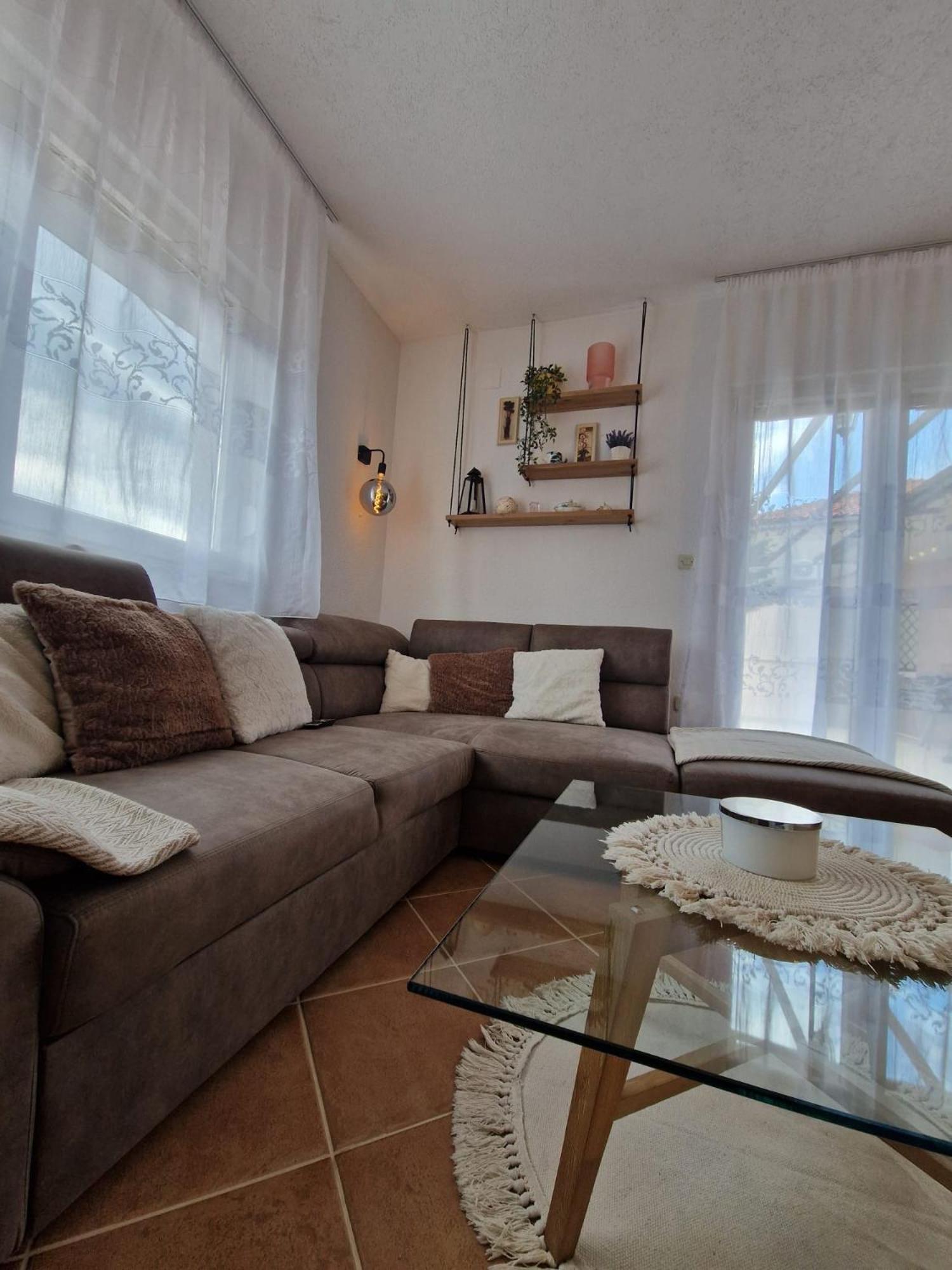 Village Apartment Zagvozd Dış mekan fotoğraf