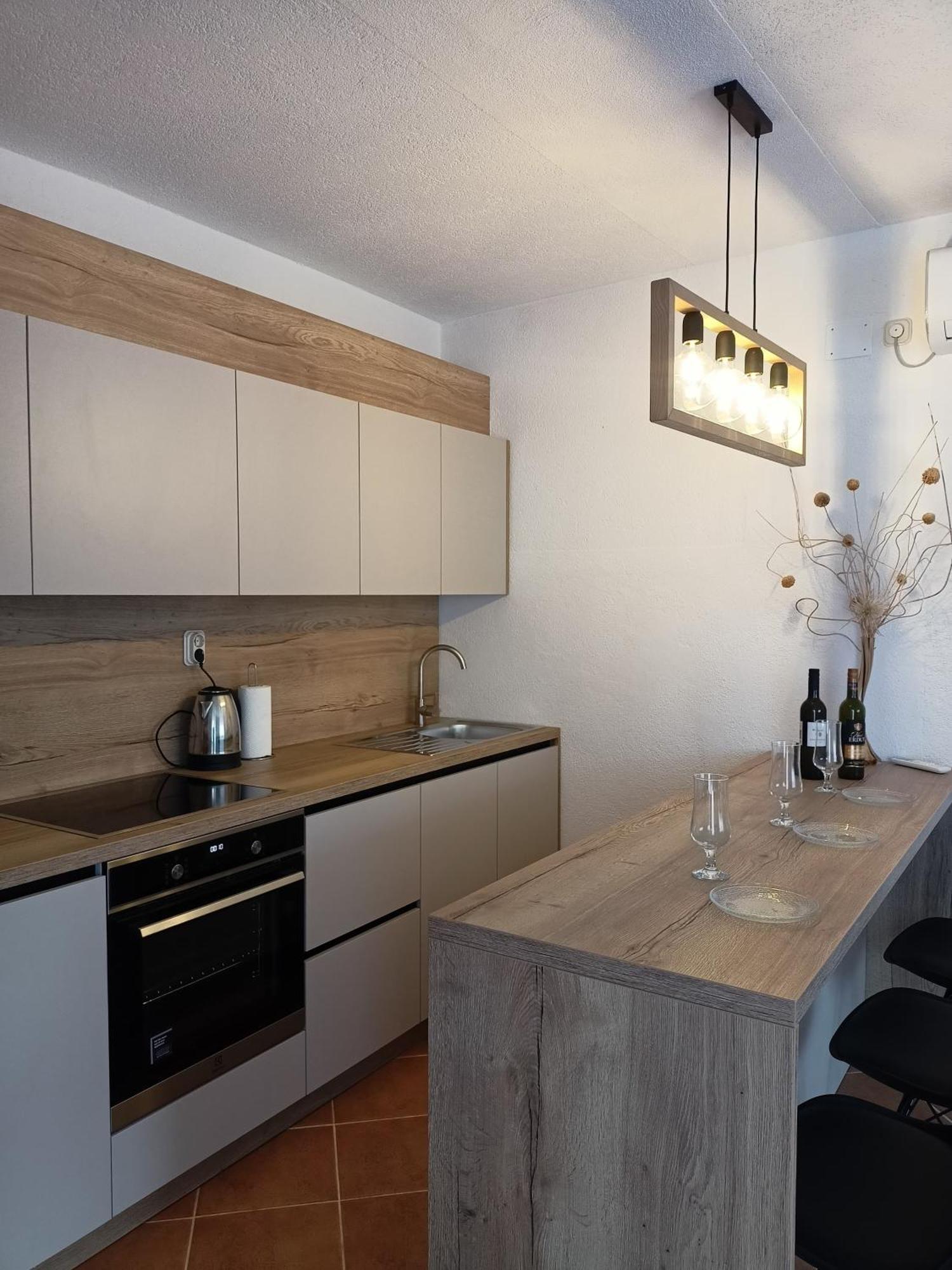 Village Apartment Zagvozd Dış mekan fotoğraf